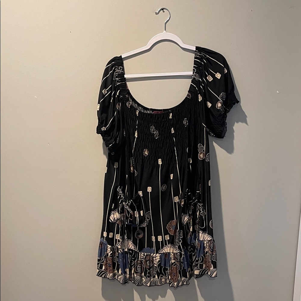 Chic Black Patterned Women's Blouse